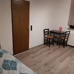 公寓 Monteurwohnung Roomwork24, 8 Betten, 德尔门霍斯特