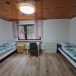 Monteurwohnung Roomwork24, 8 Betten,