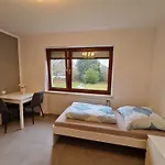 Monteurwohnung Roomwork24, 8 Betten,