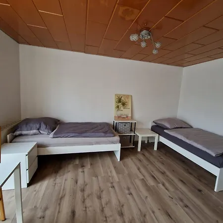 Apartment Monteurwohnung Roomwork24, 8 Betten,