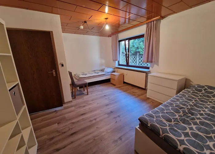 Monteurwohnung Roomwork24, 8 Betten, Apartment *