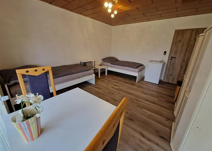 Monteurwohnung Roomwork24, 8 Betten,