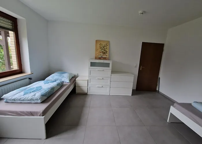 Monteurwohnung Roomwork24, 8 Betten, * دلمنهورست
